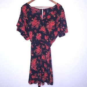 Forever 21 Dress Womens 2X Black Red Floral Roses